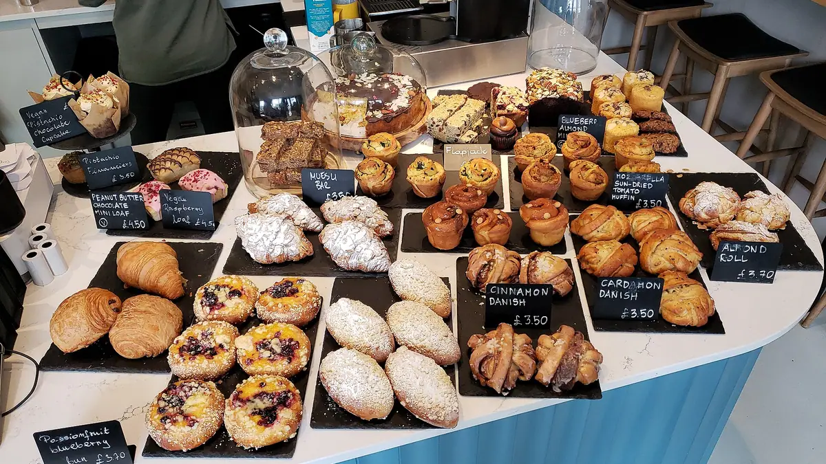 Hennessy's – bakery in Brixton, London